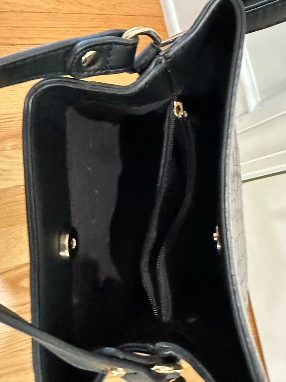 Vegan Croc-Embossed Black Top-Handle Aota Elena Bucket Bag Crossbody